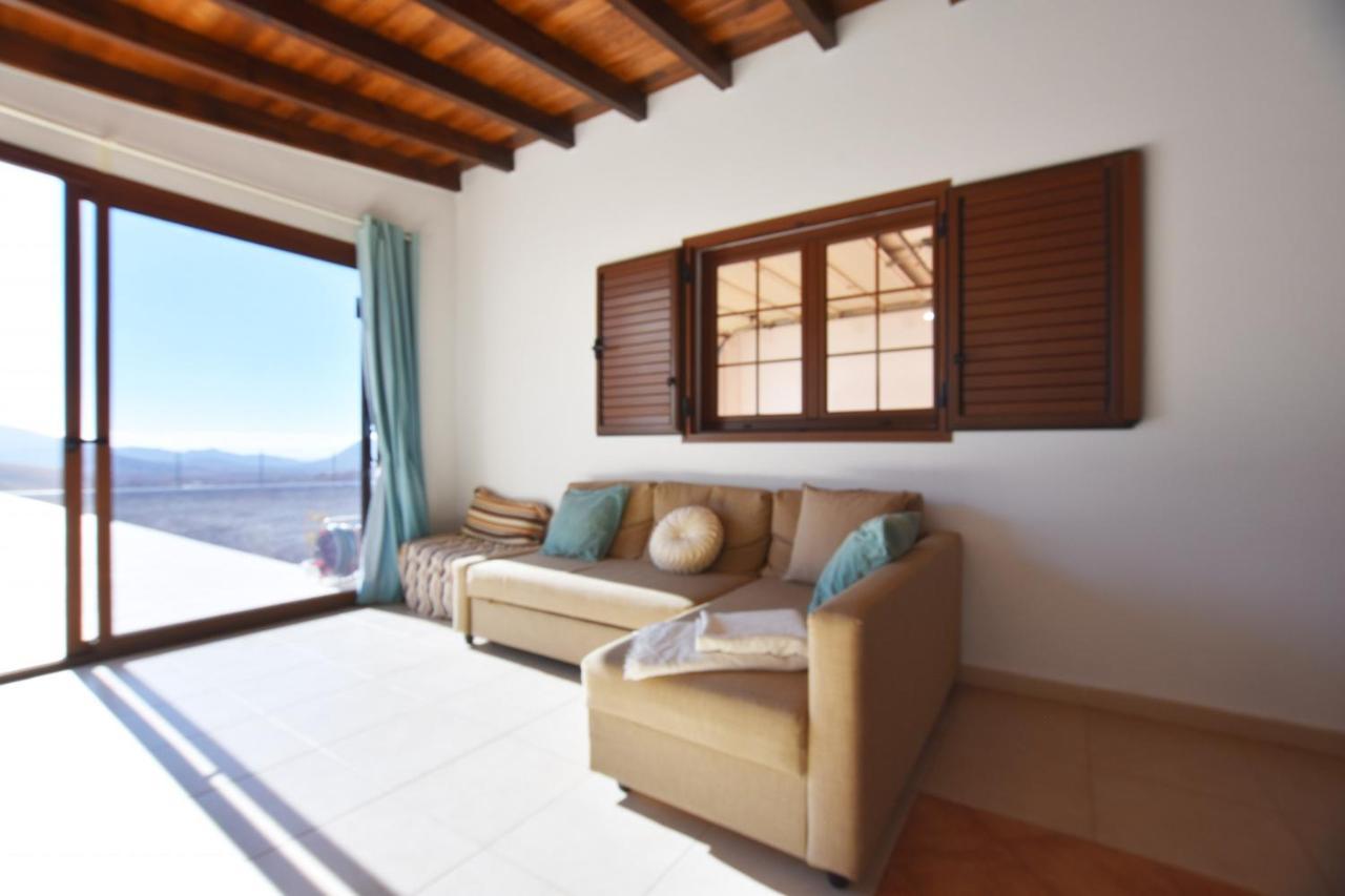 Book Jet - Window To Freedom Villa With Heated Pool Tuineje エクステリア 写真